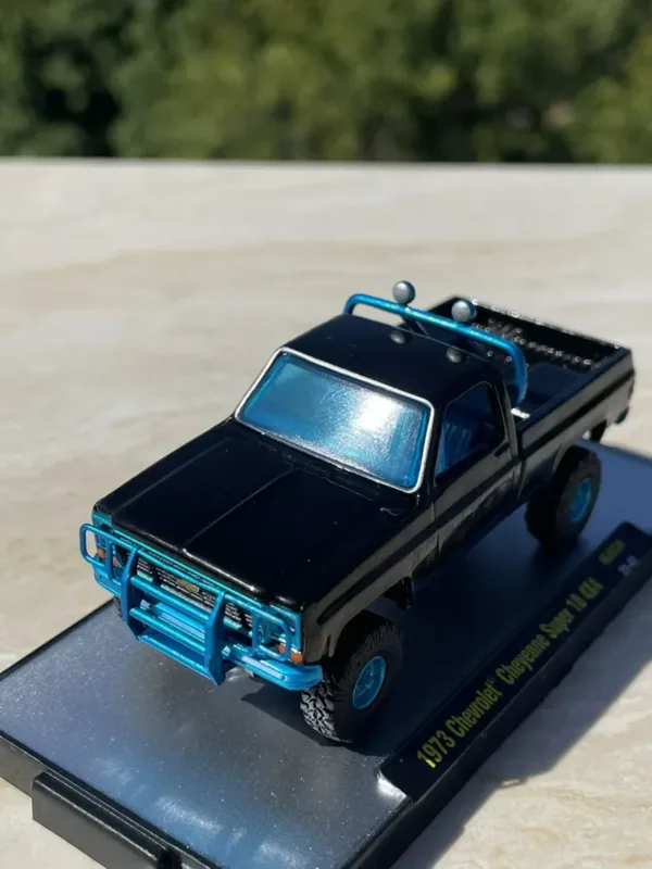 1973 Cheyenne Super 10 4X4 Diecast Model - Image 7