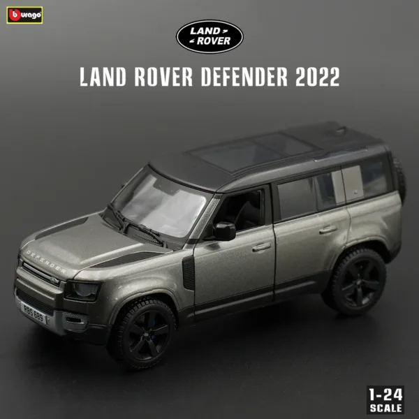 Bburago 1:24 Land Rover Defender Diecast Model - Image 4