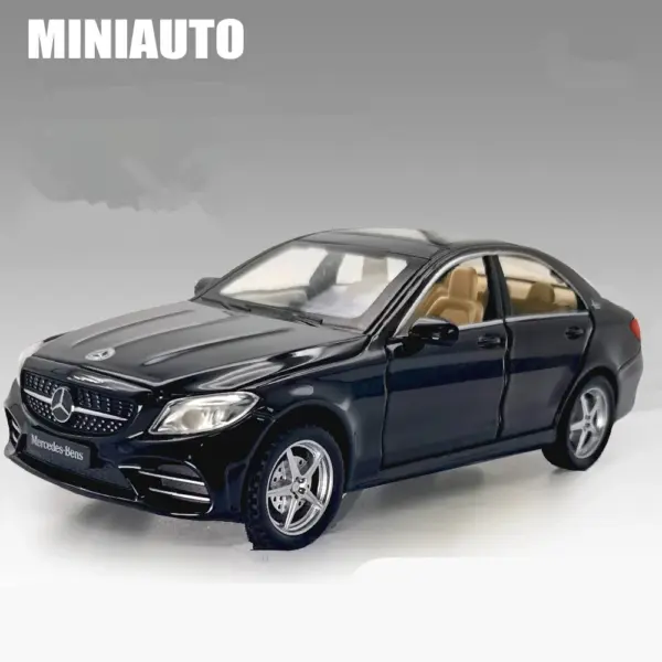 1:32 C-Class C260L Alloy Diecast Car Model - Image 7