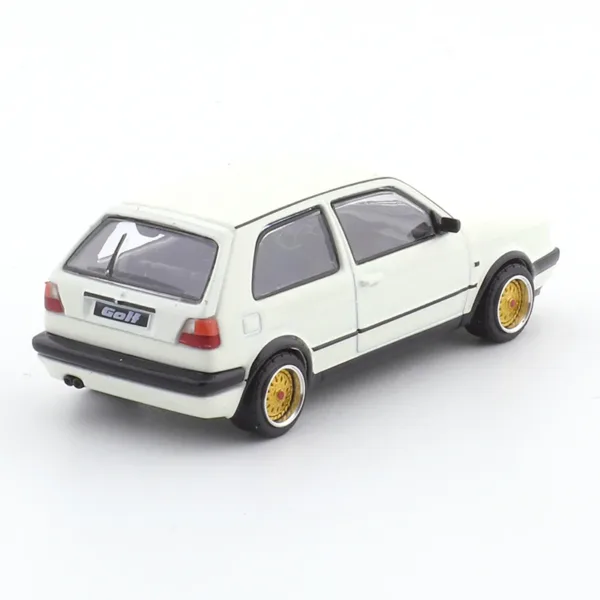 1:64 Scale Volkswagen Golf GTI MK2 Model - Image 4