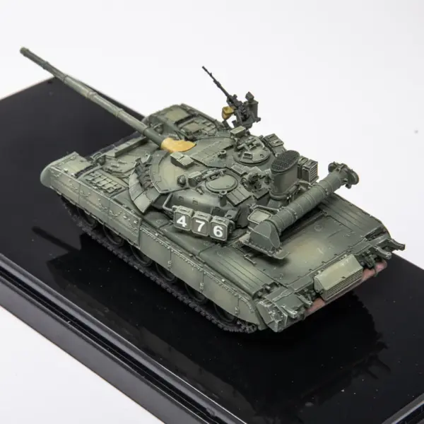 1:72 Scale T-80U Russian Battle Tank Model - Image 5