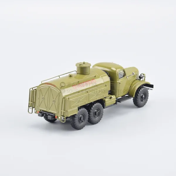 Soviet ATZ-3-157K Truck 1:43 Diecast Model - Image 4