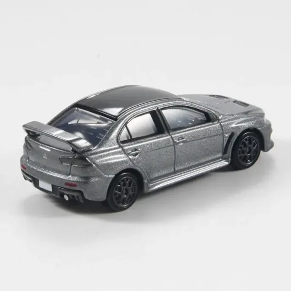 Mitsubishi Lancer Evolution Diecast Model 1:64 - Image 3