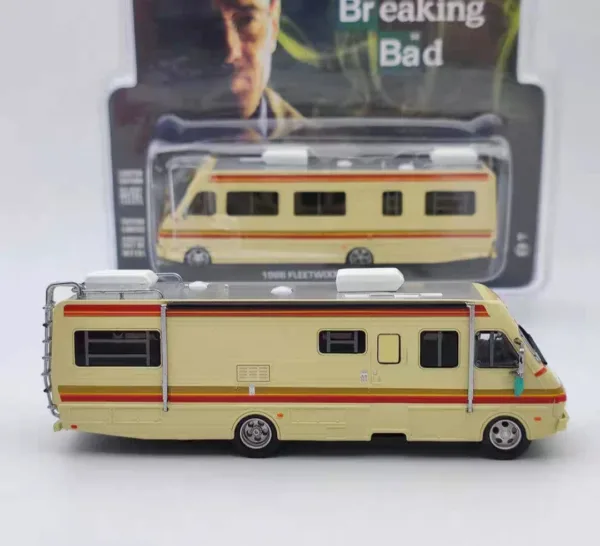 1986 Fleetwood Bounder Diecast Model 1:64 - Image 4