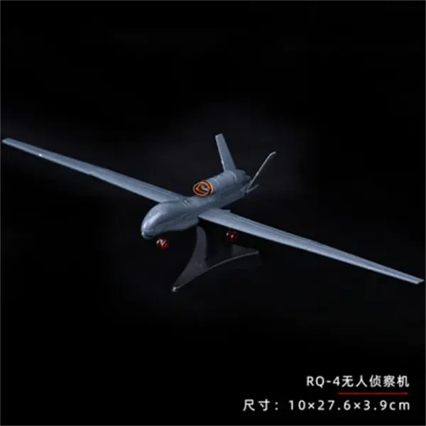 RQ-4A Global Hawk UAV Plastic Model Kit - Image 3