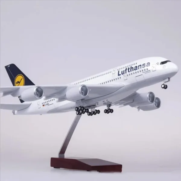 Diecast Lufthansa A380 Resin Model Airplane - Image 2