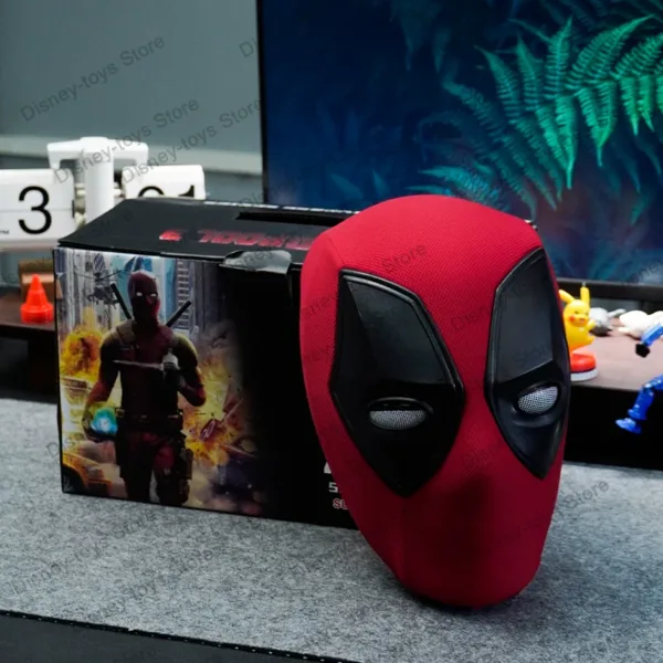 Deadpool Remote Control Desktop Model 1:1