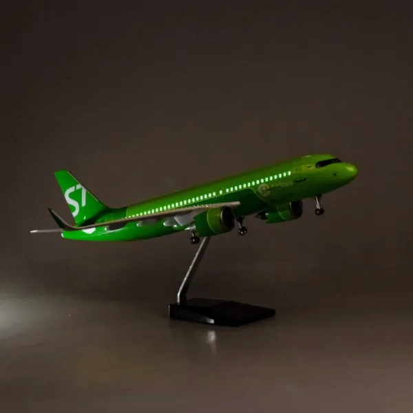 A320 NEO S7 Airlines Diecast Model Airplane - Image 9