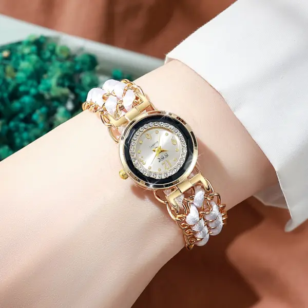 Women's Rhinestone Quartz Bracelet Watch - Image 10