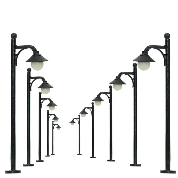 10pcs N Scale Warm White Lamp Posts - Image 2