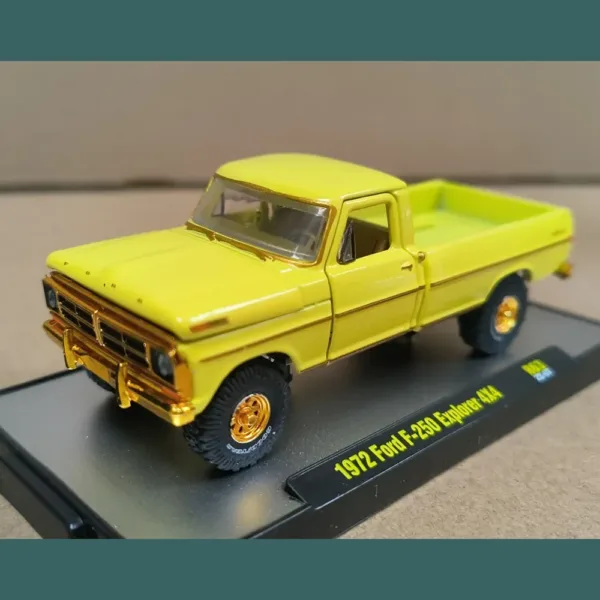 1972 Ford F-250 Pickup Diecast Scale Model