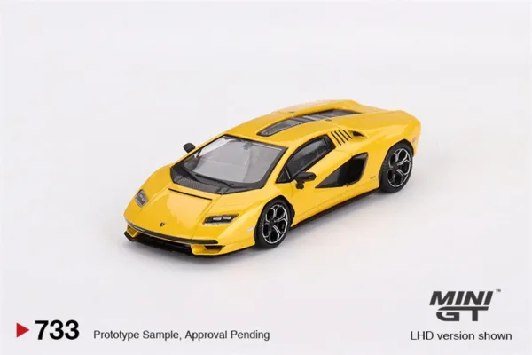 1:64 Diecast Lamborghini Aventador Model - Image 11