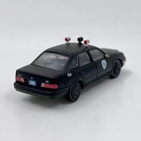 1986 Ford Taurus LX Diecast Model Car 1:64 - Image 5