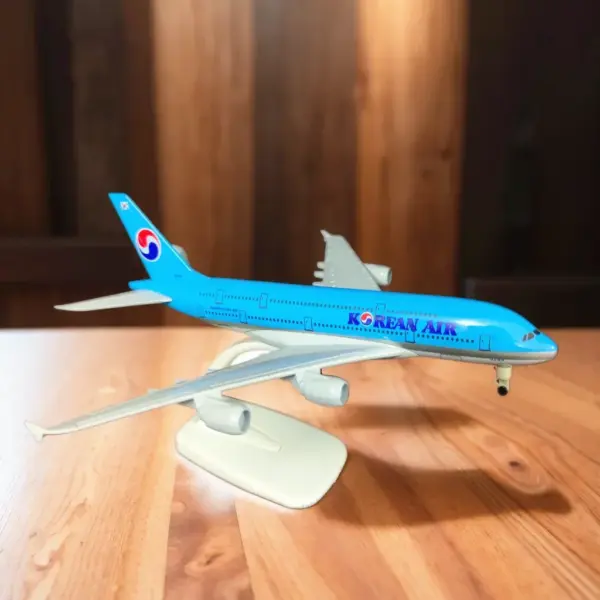 Diecast Aircraft Model Scale 1:250 Westjet - Image 41