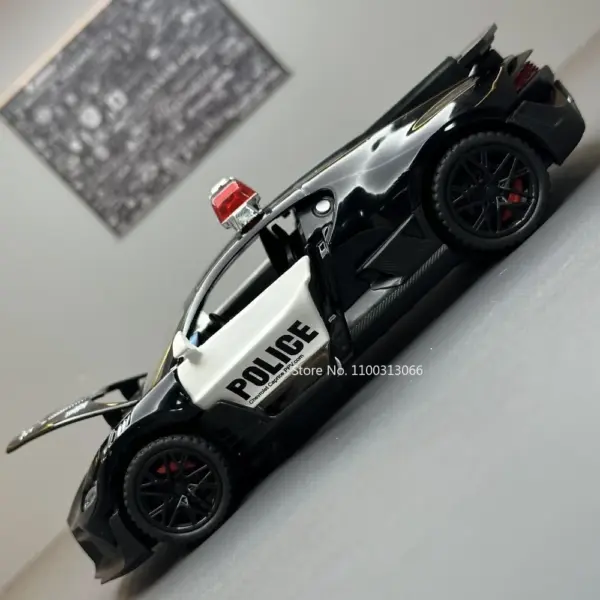 1/32 Bugatti Police Car Metal Diecast Toy - Image 6