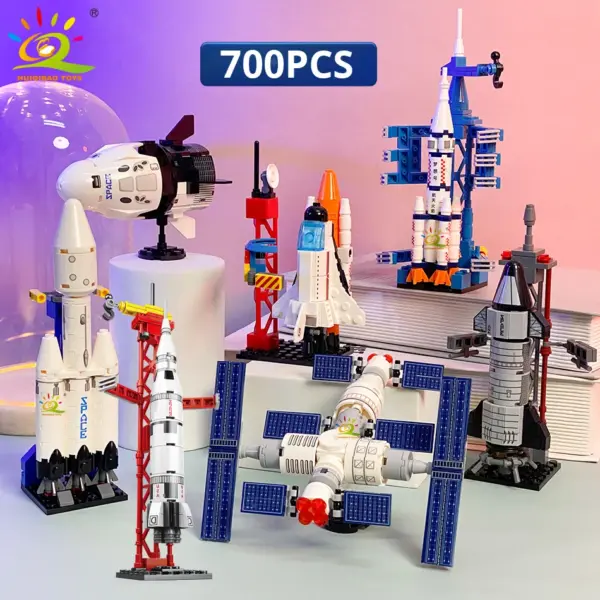 HUIQIBAO Space Shuttle Building Blocks Set - Image 25