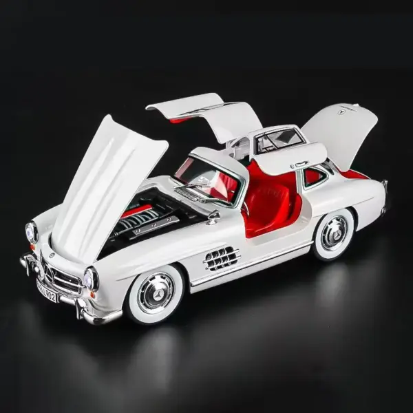 1:24 Scale Alloy Mercedes Benz 300SL Model - Image 14