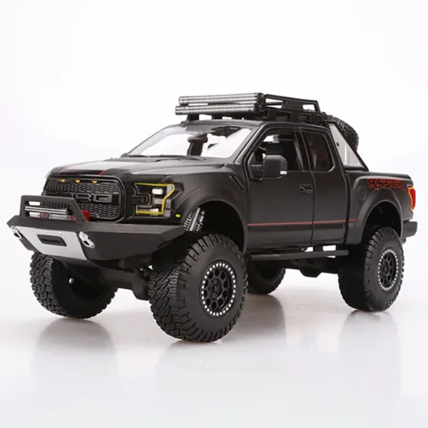 Maisto 1/24 Scale 2017 Ford F150 Model Car - Image 4