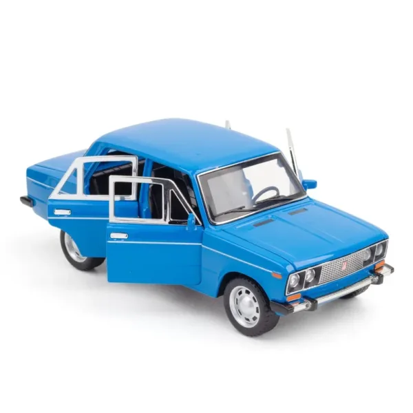 1:24 Metal Lada Retro Sedan Model Car - Image 6