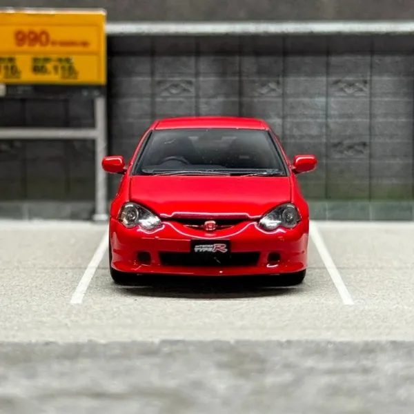 1:64 Honda INTEGRA TYPE R Diecast Model Car - Image 4