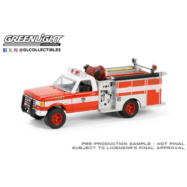 1:64 Diecast 1987 Ford F-350 Fire Engine - Image 5