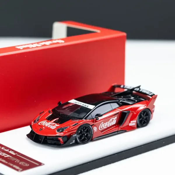 1/64 Lamborghini Aventador Diecast Toy Model - Image 7