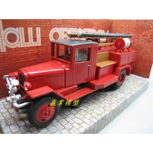 1/43 Russian Fire Brigade Diecast Truck Model - Image 3