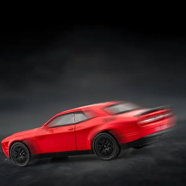 1:32 Dodge Charger Hellcat Alloy Model Car - Image 2