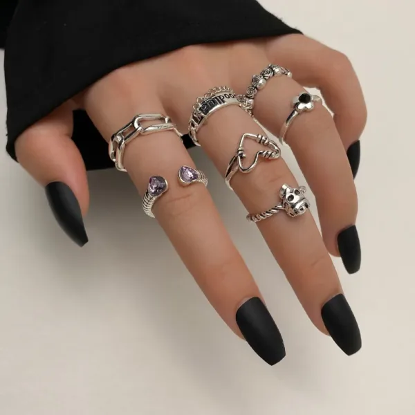 Skull Rings Set Vintage Gothic for Women - Image 4