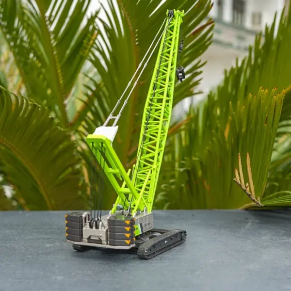 1:120 ZOOMLION ZCC1300 Crawler Crane Model - Image 4