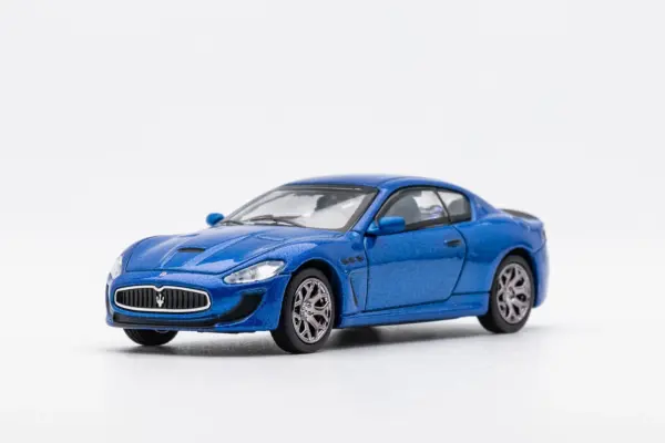 DCT 1/64 Diecast GT Model Sports Car - Image 4