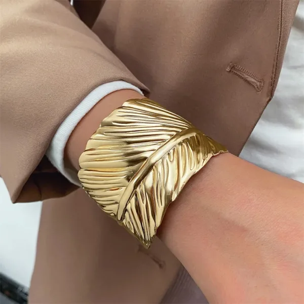 Metal Feather Opening Bangle for Unisex