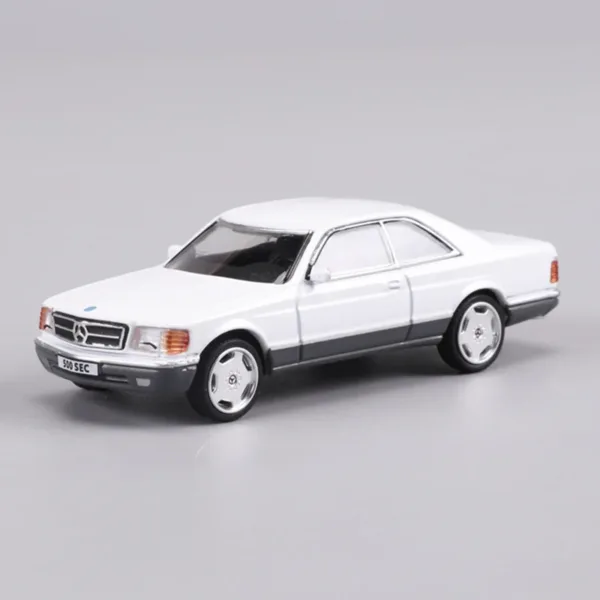 1:64 Scale Mercedes 500SEC Diecast Model Car - Image 7