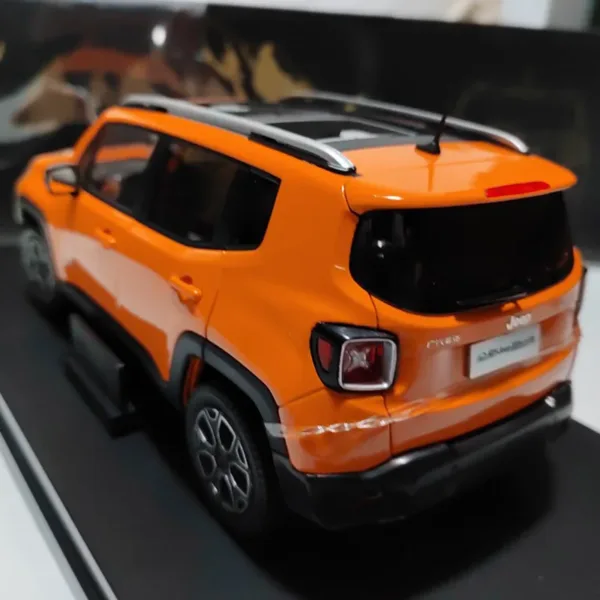 Diecast 1:18 GAC Fique Freedom SUV Model - Image 2