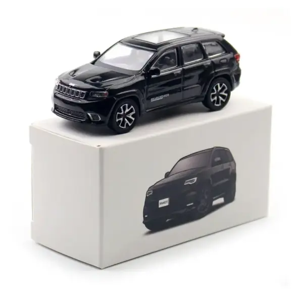 1:64 Grand Cherokee Trackhawk Alloy Model Car - Image 10