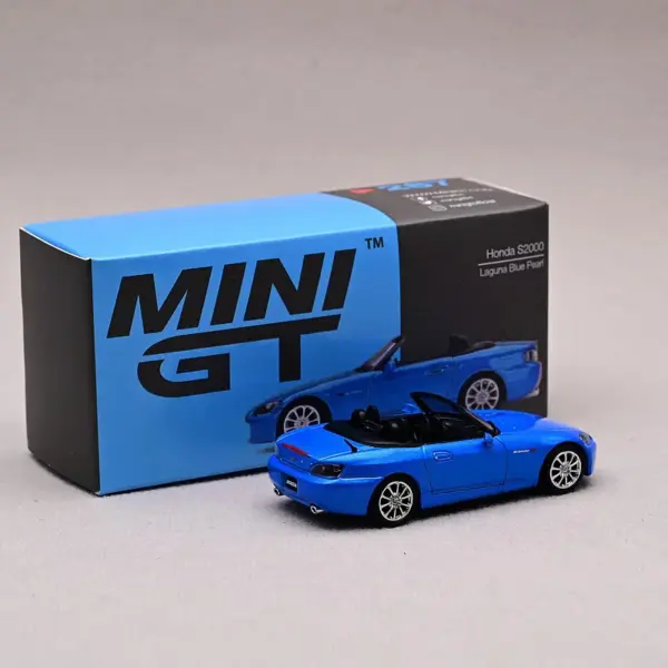 1:64 Scale Honda S2000 Convertible Model - Image 3