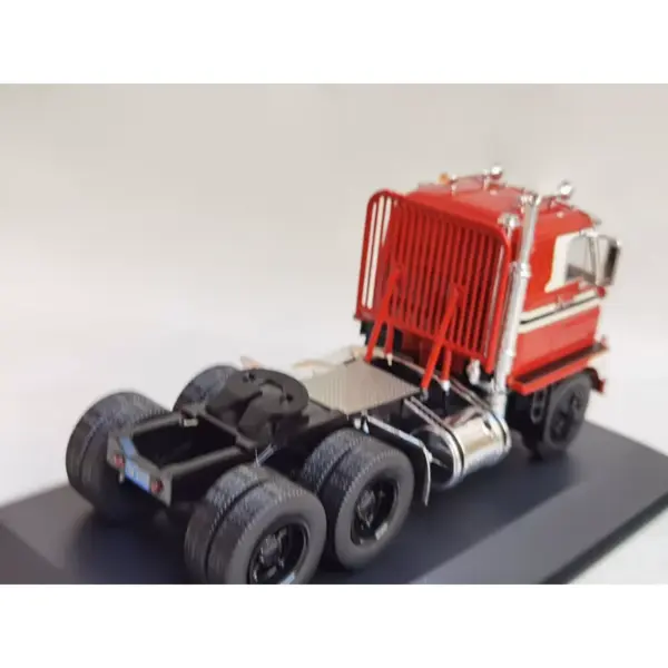 1959 Tractor Truck Diecast Model 1:43 Scale - Image 3