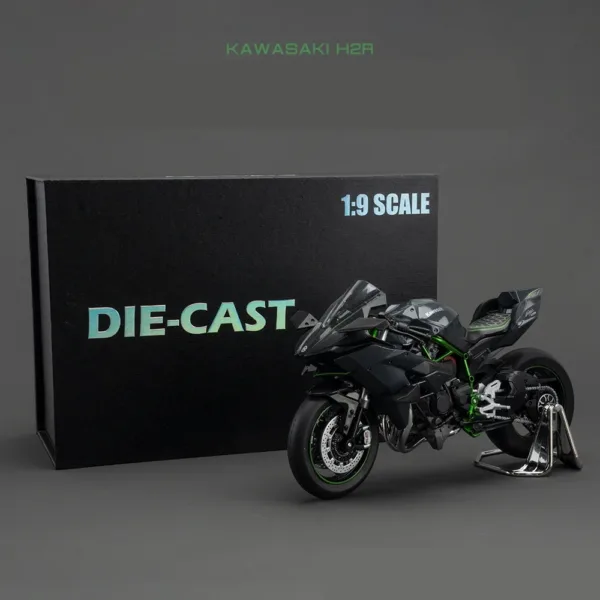 1/9 Scale Motorcycle Diecast Model Toy - Image 2