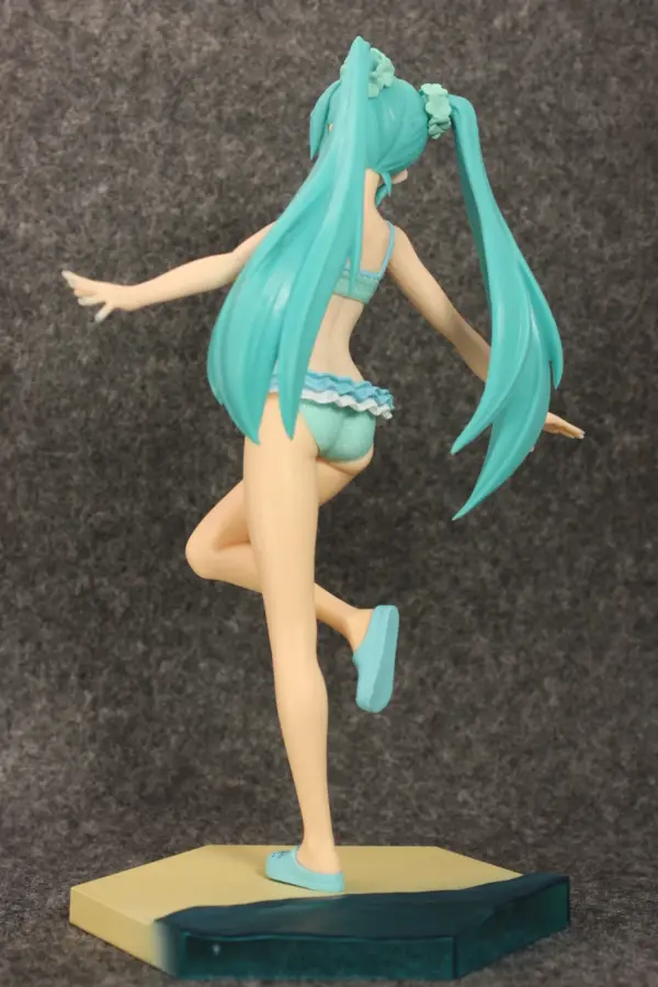 23CM Hatsune Miku PVC Figure Toy - Image 4