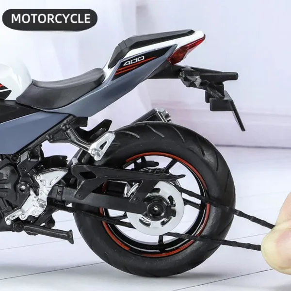 KAWASAKI Ninja 400 Diecast Motorcycle Model - Image 5