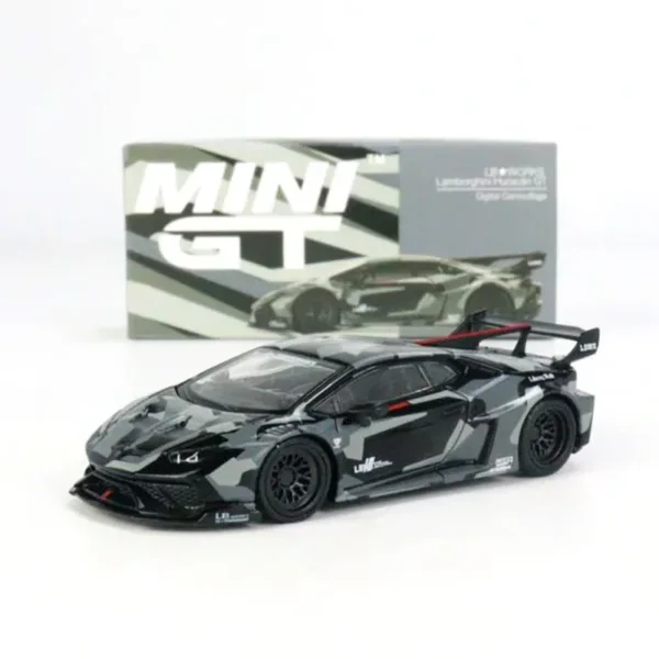 1:64 Diecast Lamborghini Aventador Model - Image 6