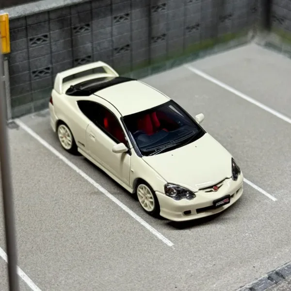 1:64 Honda INTEGRA TYPE R Diecast Model Car - Image 6