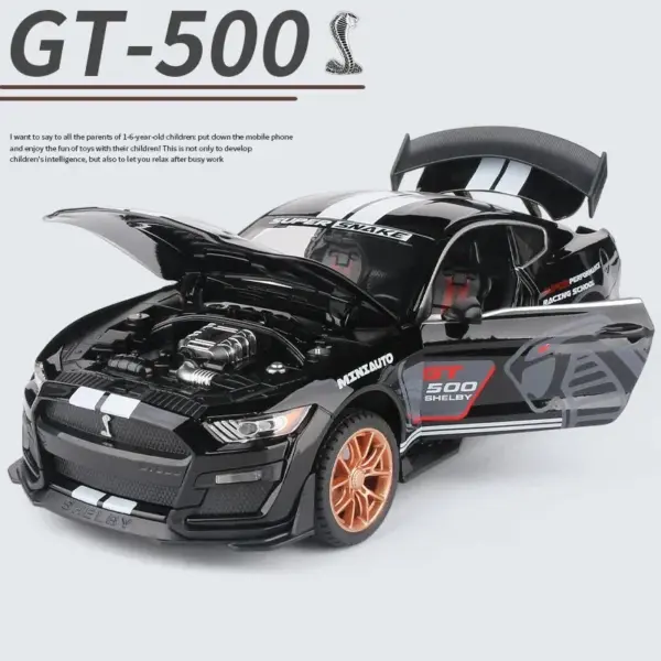 1:24 Ford Mustang Shelby GT500 Diecast Model - Image 9