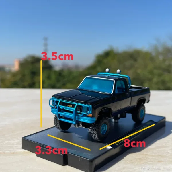 1973 Cheyenne Super 10 4X4 Diecast Model - Image 5