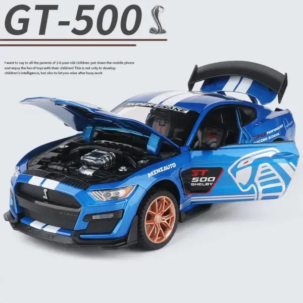 1:24 Ford Mustang Shelby GT500 Diecast Model - Image 8