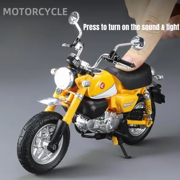 1/12 Scale Honda Monkey Motorcycle Model - Image 3