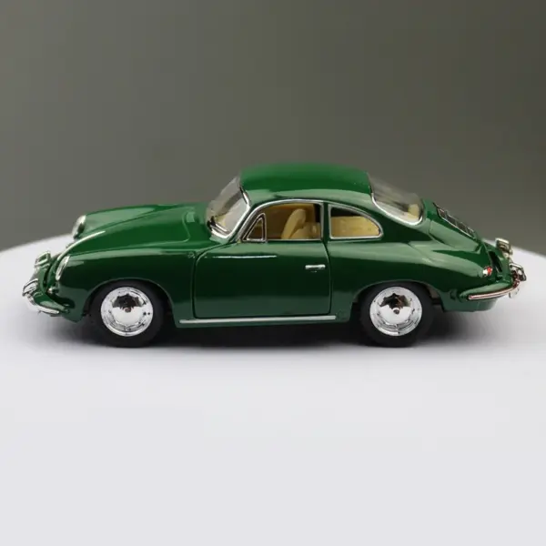 1:32 Scale Diecast Alloy Carrera Coupe Model - Image 3