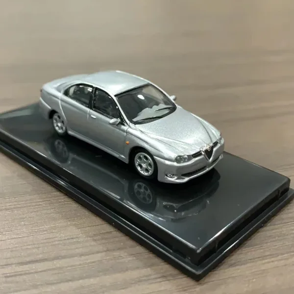 Scale 1:87 Alfa Romeo 156 GTA Model Car - Image 7