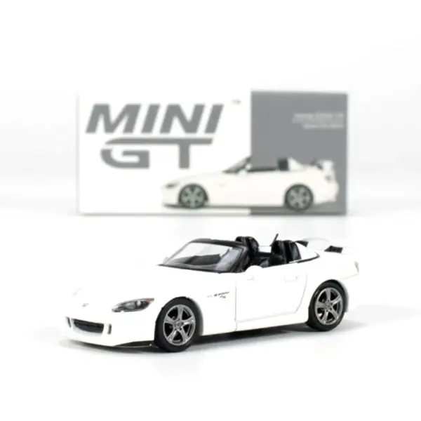 1/64 Scale Diecast Metal Alloy Car Model - Image 12