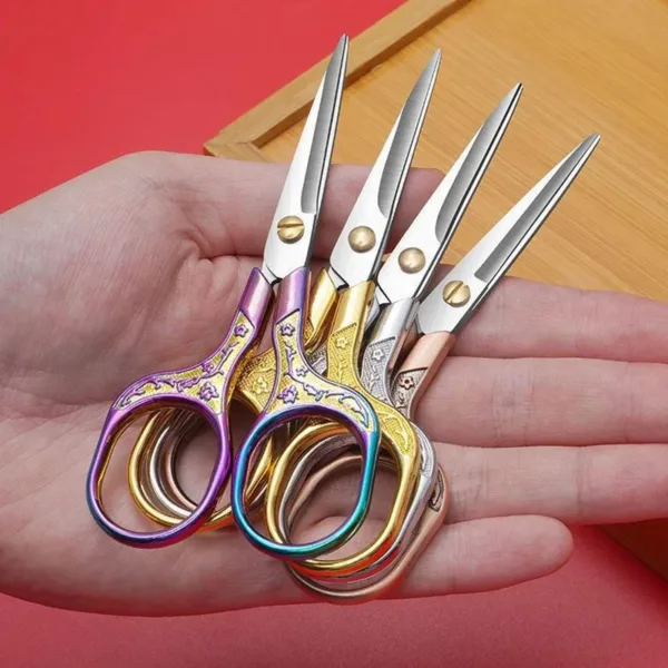 Vintage Stainless Steel Sewing Scissors 12.7cm - Image 5